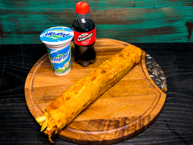 SOSLU TAVUK DÖNER 1