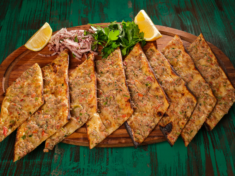 İFTR ETLİ EKMEK MENÜ